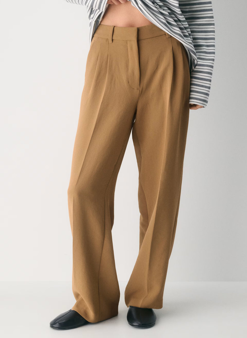 High-Rise Wide-Leg Crepe Trousers - Sand