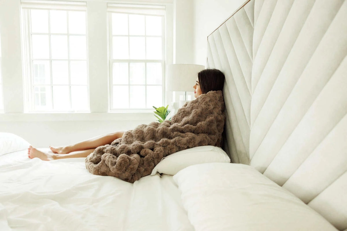 Thick Textured Throw Blanket - Light Brown