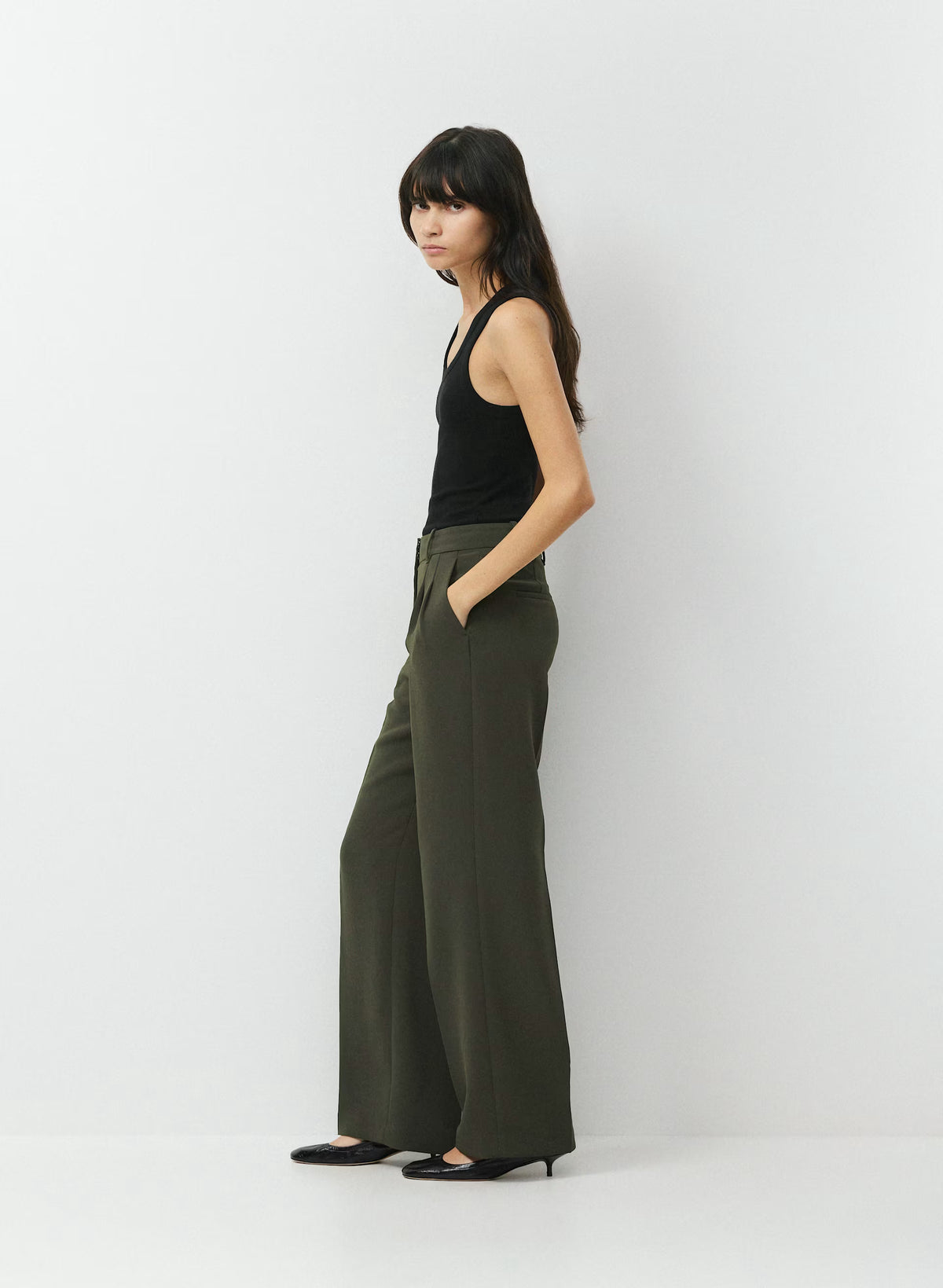 High-Rise Wide-Leg Crepe Trousers - Sand