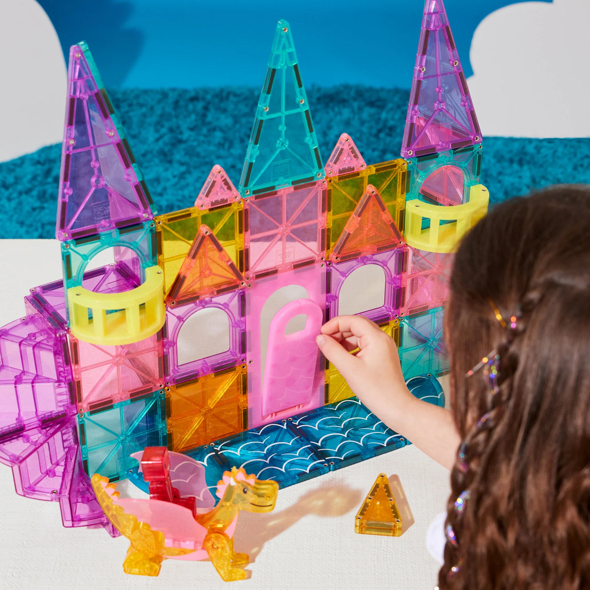 Deluxe Castle Magnetic Building Set - 48 Pieces