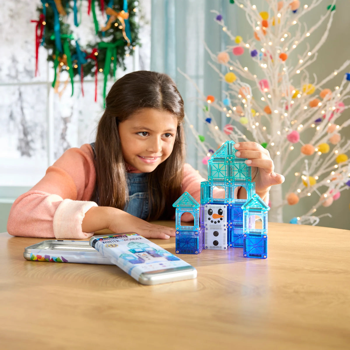 26-Piece Winter Magnetic Building Travel Set