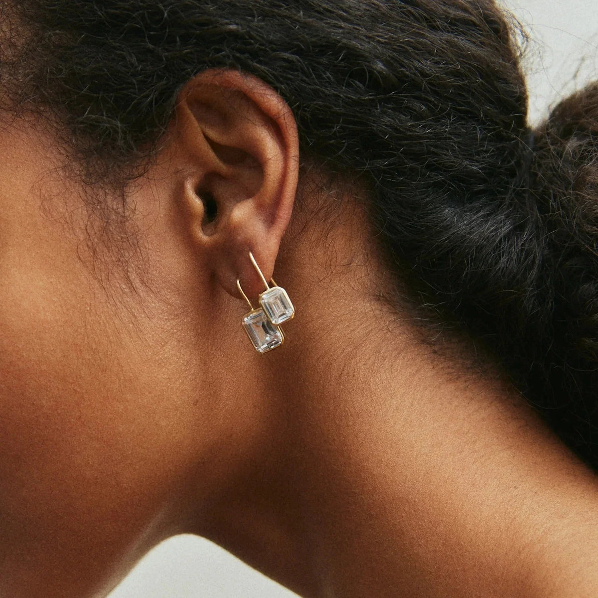 Gold-Plated Oval Crystal Drop Earrings