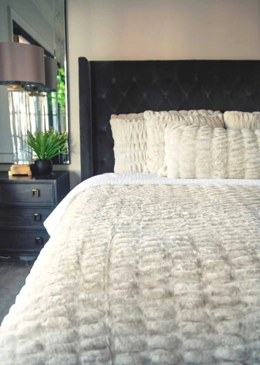 Stretch Plush Duvet Cover - Cream